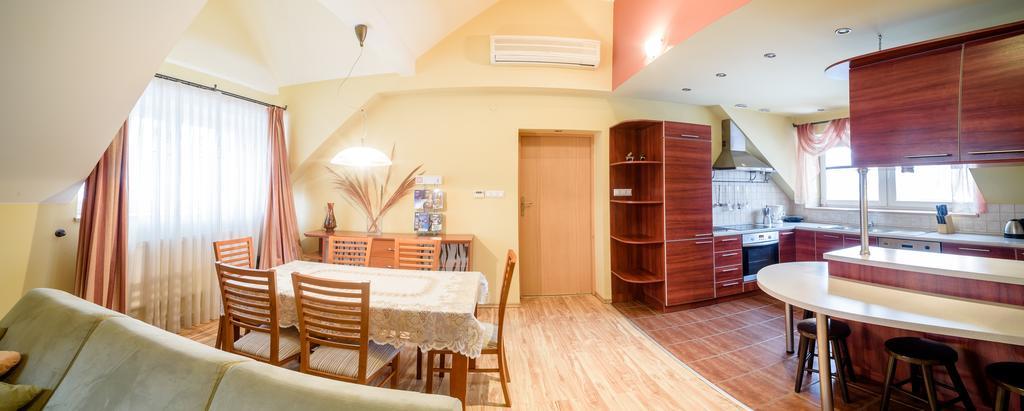 Park Apartment Краків Екстер'єр фото